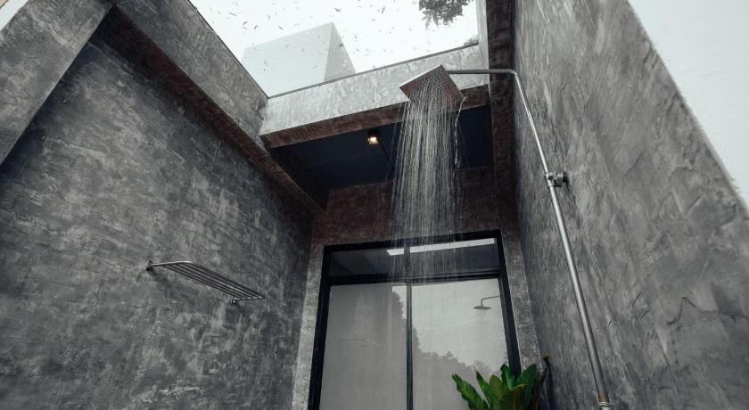 Image of Suite with Private Pool 16