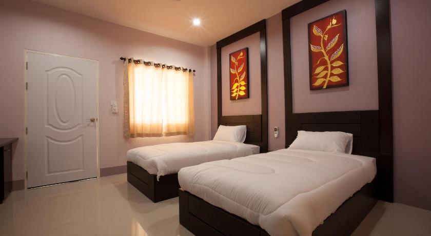 Image of Superior Double Twin Room 4