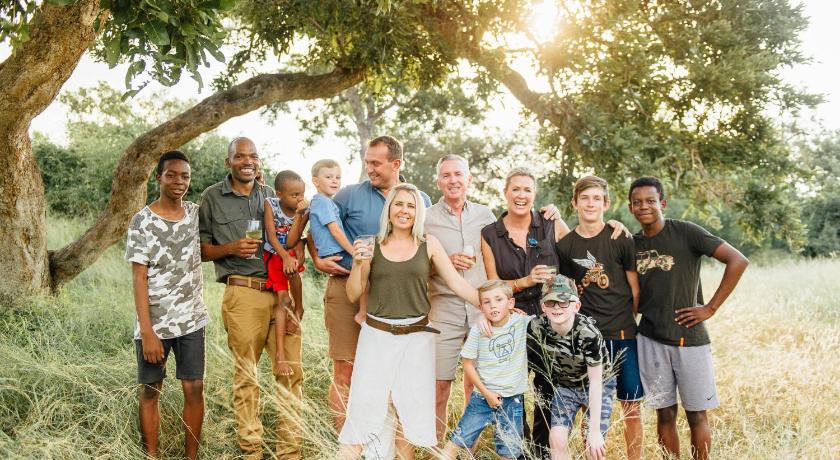 Tanda Tula Safari Camp photo