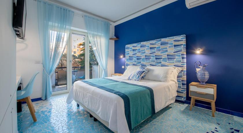 Aquae Romanae Piazza Lauro — Hotel in Sorrento