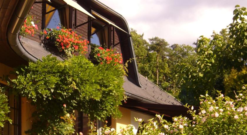 Hotel Restaurant - Hauserl im Wald Graz photo