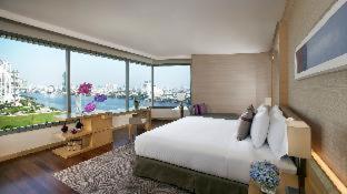 Bangkok Avani+ Riverside Bangkok Hotel 5-Star Hotel pool