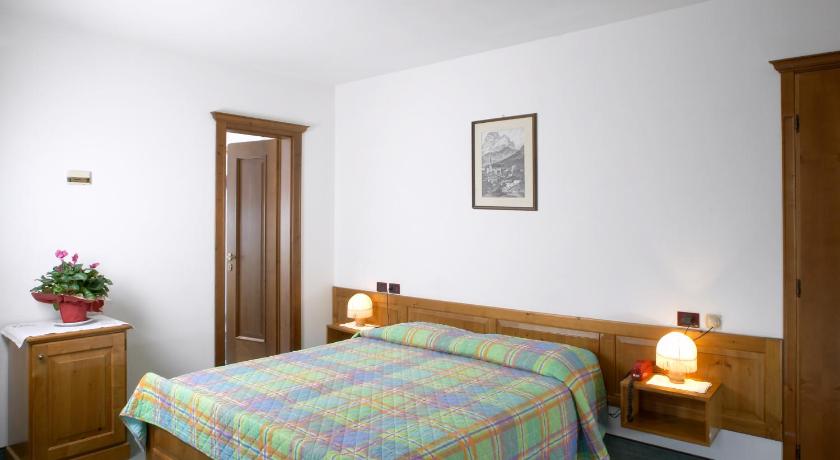 Albergo Antelao photo