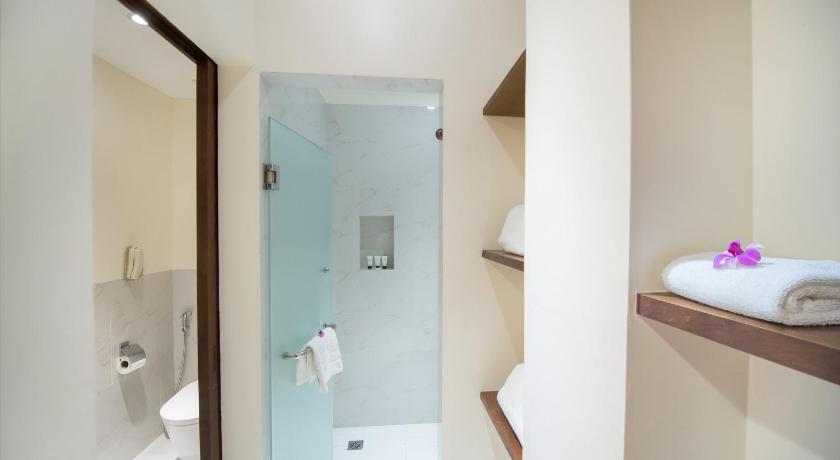 Image of Deluxe Double Room 7