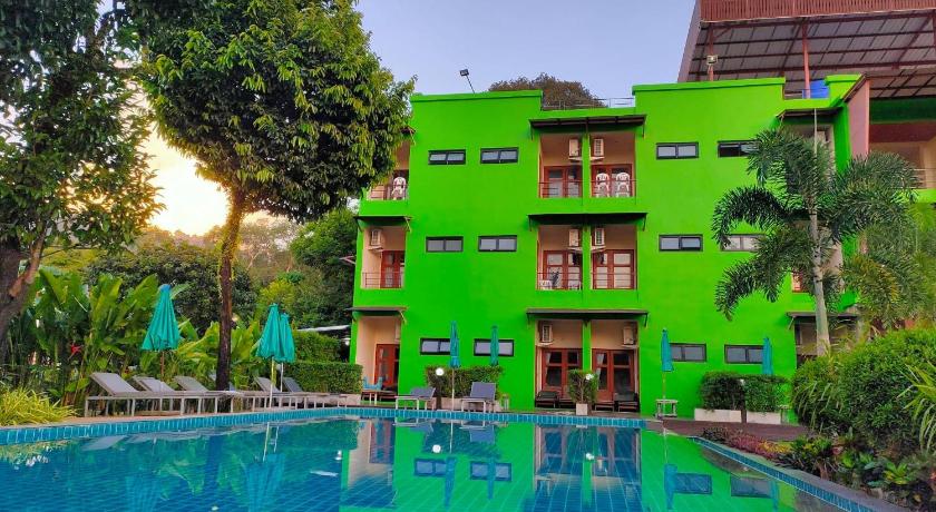 Morakot Lanta Resort - image 23
