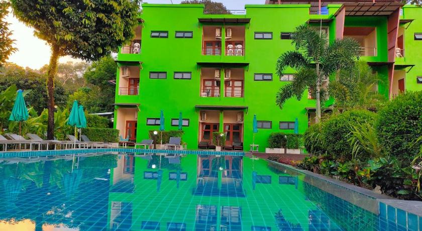 Morakot Lanta Resort - image 14