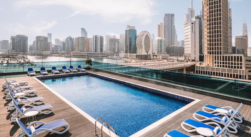 Radisson Blu Hotel Dubai Canal View - main image