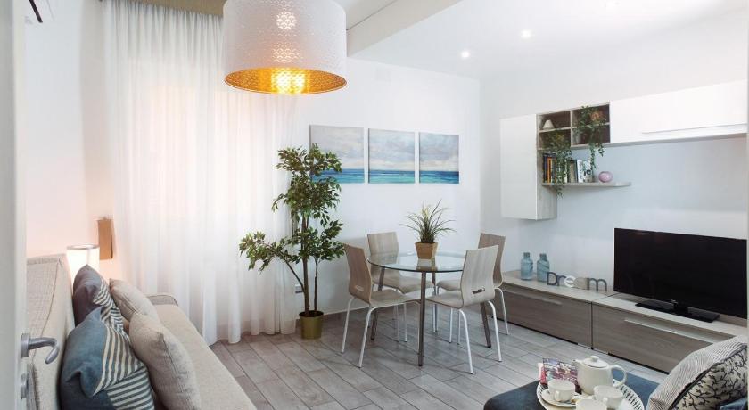 Image of Deluxe Apartment 4