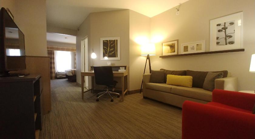 Country Inn & Suites By Radisson, Freeport, Il