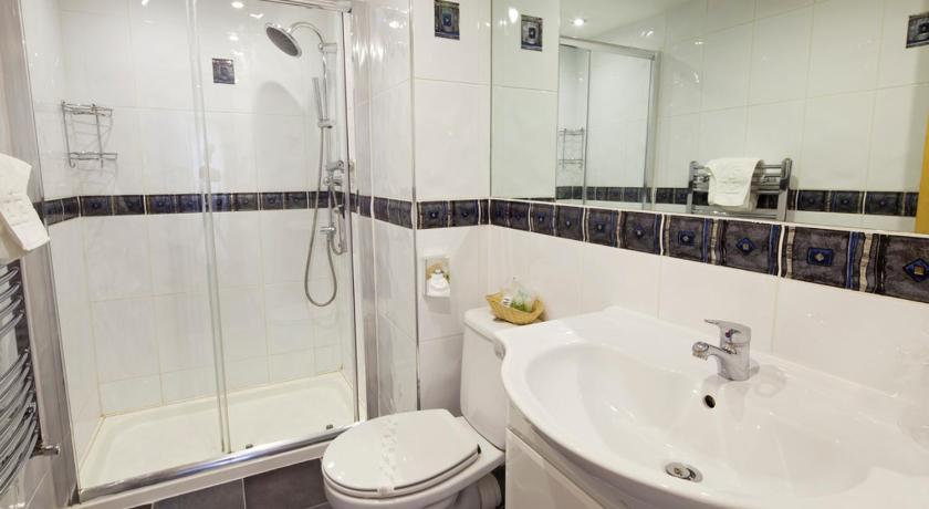 Queens Mansions: Hesketh Apartment photo