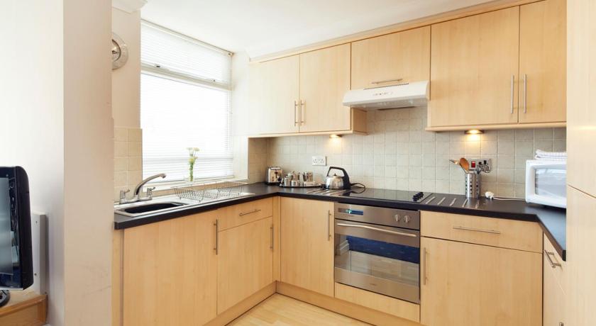 Queens Mansions: Hesketh Apartment photo