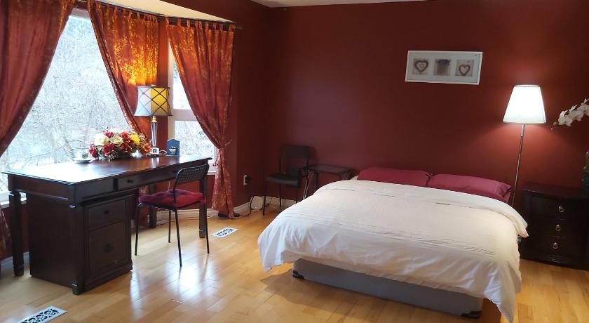 Maple Leaf Home In Surrey Bc Room Deals Photos Reviews