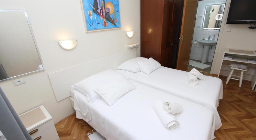 Room Roma photo