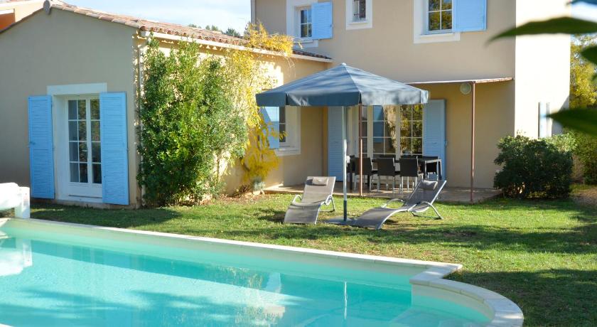 Clos Savornin Villas Hotelieres En Saint Saturnin Les Apt Provenza