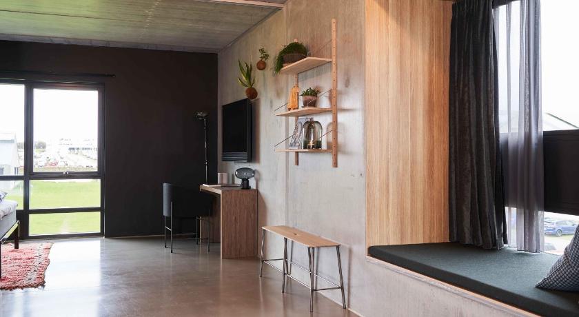 Image of Apartment 3