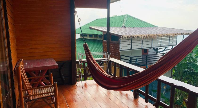 Image of Superior Bungalow 14