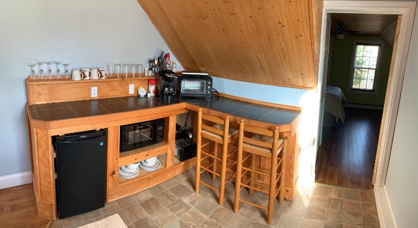 Alma Shore Lane Suites Cottages Guesthouse Bed And Breakfast