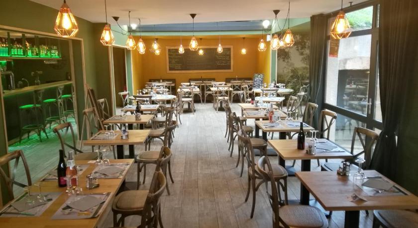 蒙隆莱班 HOTEL RESTAURANT CIRIUS 2星级 酒店 设施