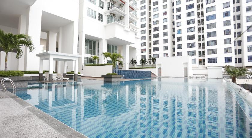 Pinnacle Tower Homestay by Home Cube — Hotel in Johor Bahru