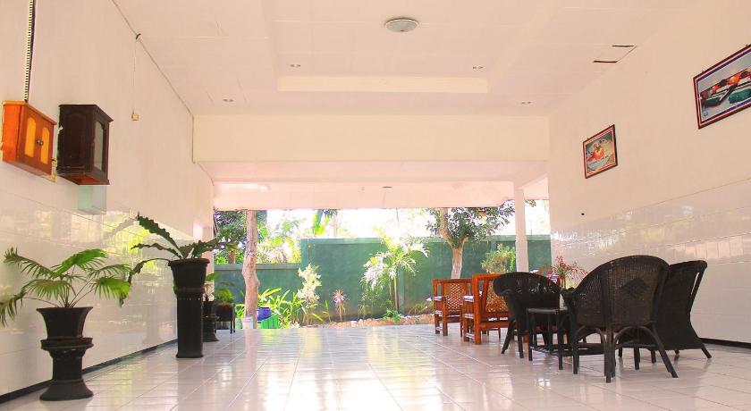 Berlian Abadi Hotel