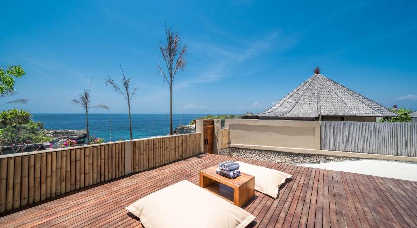 Image of 2-Bedroom Villa Klyfokoko Ocean View with Private Pool 1