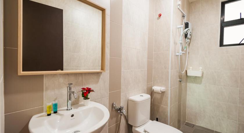 Pinnacle Tower Homestay by Home Cube photo