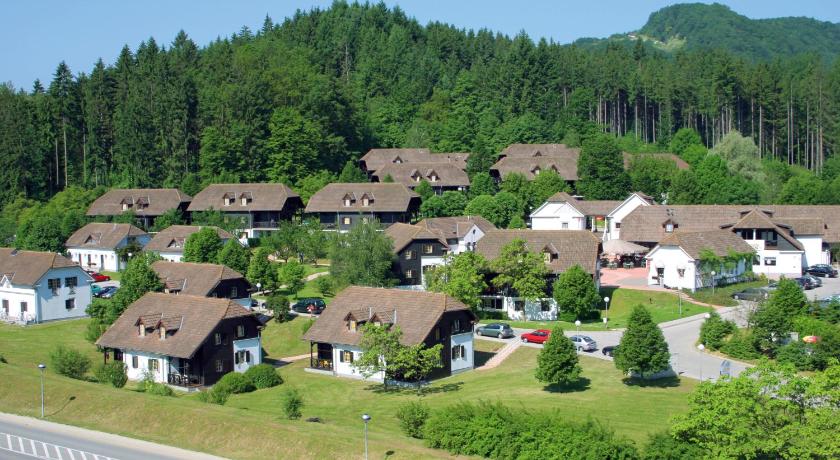 Terme Olimia - Apartment Village Lipa — Hotel in Podcetrtek