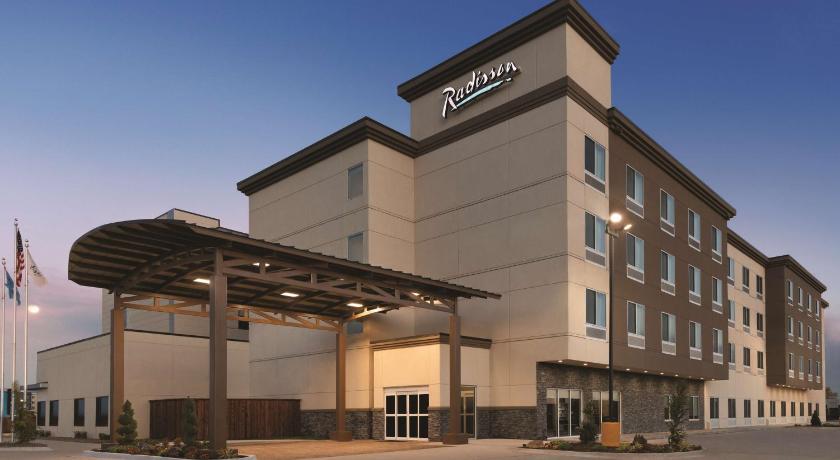 Radisson Hotel Oklahoma City Airport photo