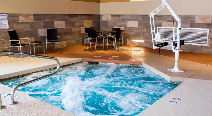 The Lodge at Cliff Castle Casino photo