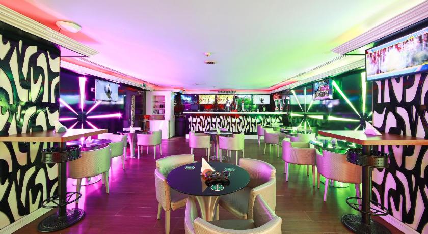 Manhattan Avenue Hotel - image 7