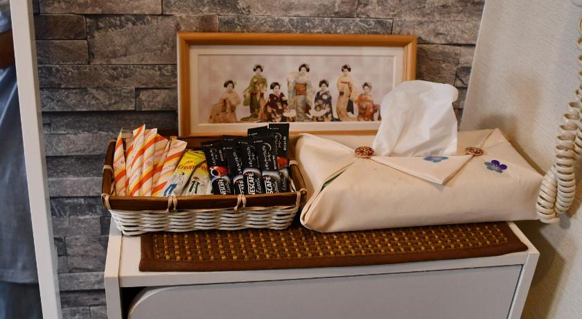 京都 Cozyhouse 211 free wifi a rented electric bicycle 3つ星 宿泊施設 レストラン