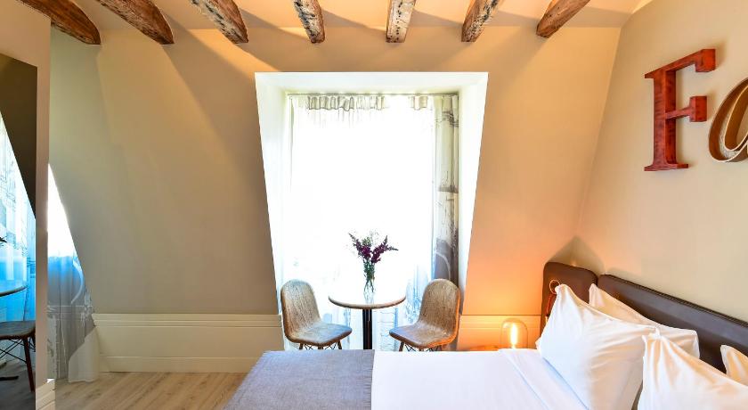 Image of Double Room 9