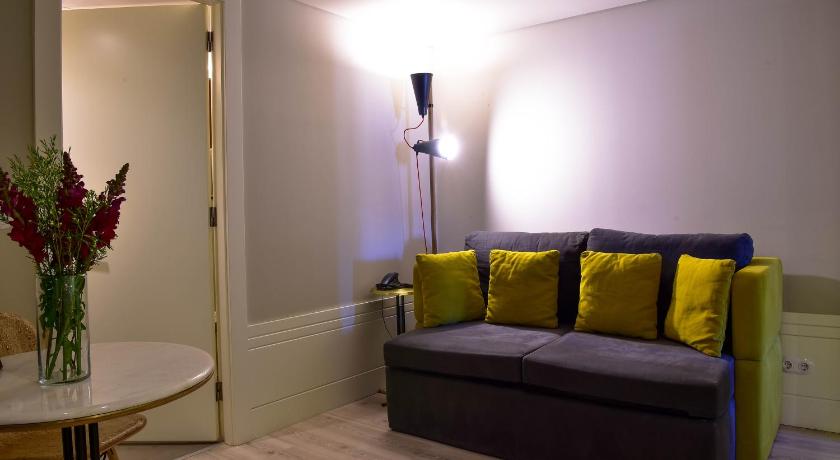 Image of Suite 10