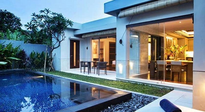 Kedonganan Beach Villas