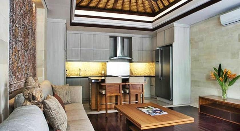 Kedonganan Beach Villas