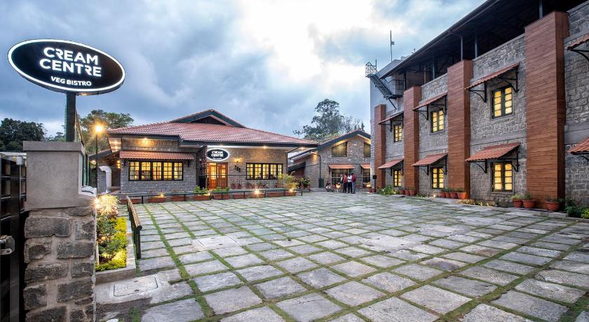 Hotel Raindrops - image 25