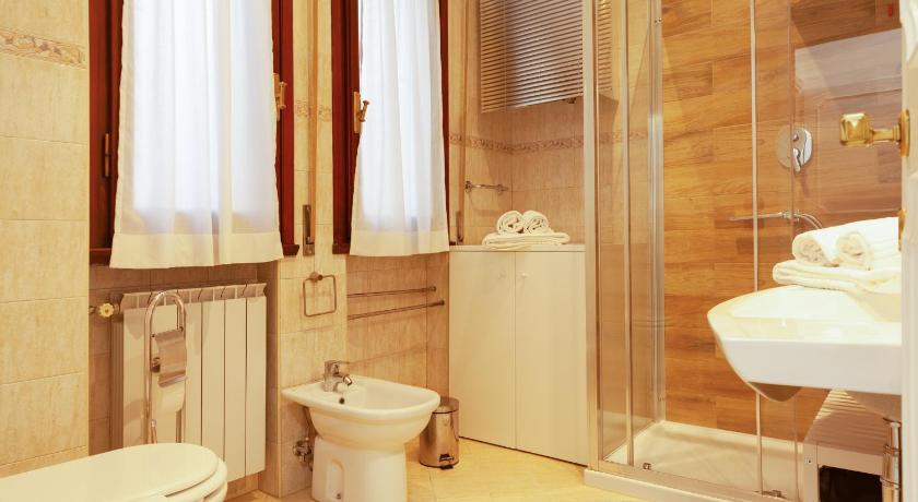 Ponte Vecchio Luxury Penthouse photo