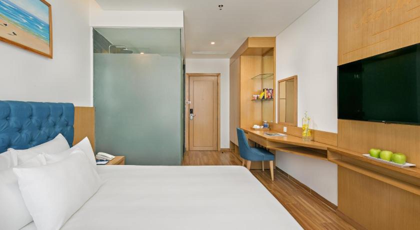 รูปของโอเชียนฟรอนต์ จูเนียร์ สวีท เตียงใหญ่ (Junior Suite Double Ocean Front) 5