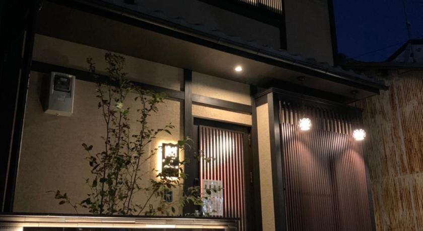 京都 KYOSTAY いろは 夏椿 Iroha Natsutsubaki 3つ星 宿泊施設 外観