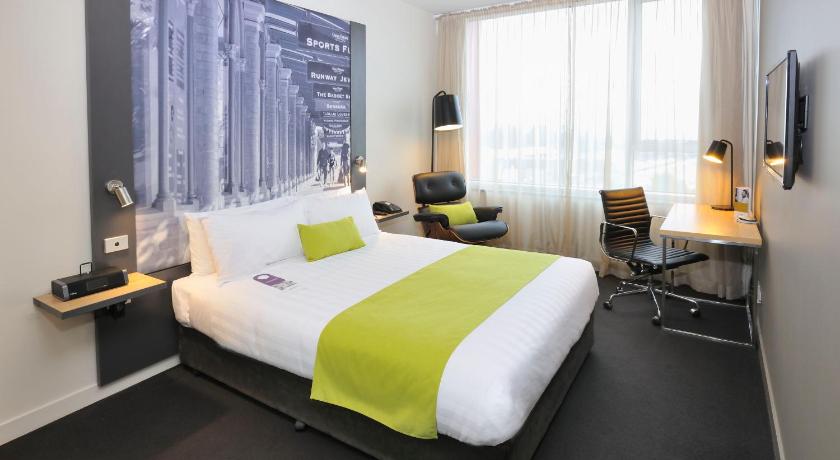 Mercure Melbourne Therry Street