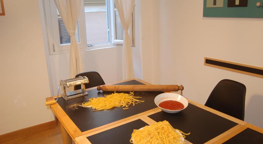 ローマ Dopodomani Suite 4つ星 ホテル プール