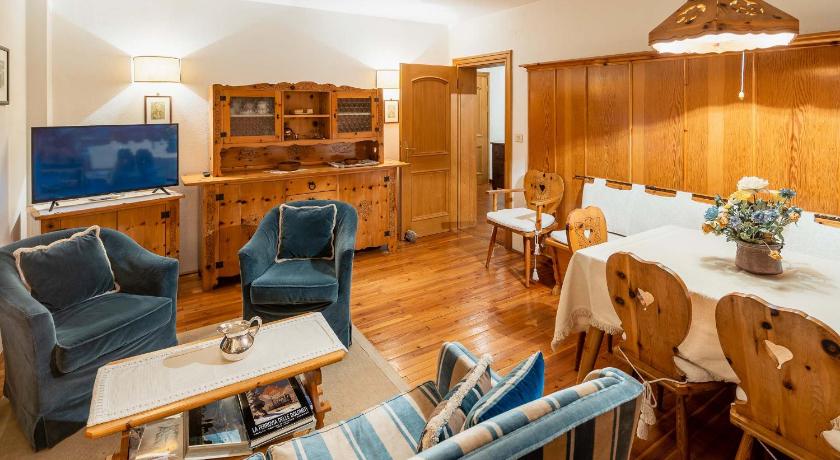 Villa Radiosa - Stayincortina — Hotel in Cortina d'Ampezzo