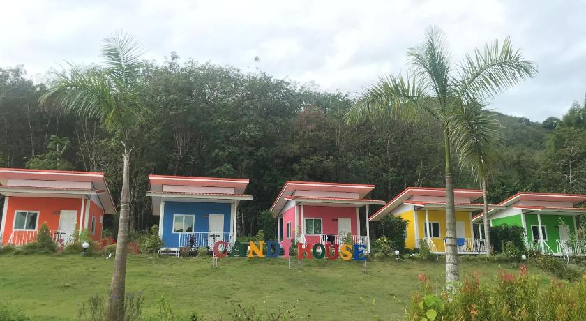 Koh Yao Candy House photo
