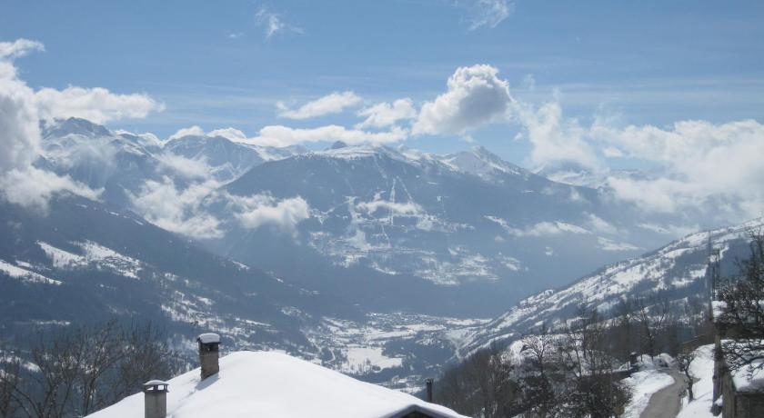 Image of Five-Bedroom Chalet 23