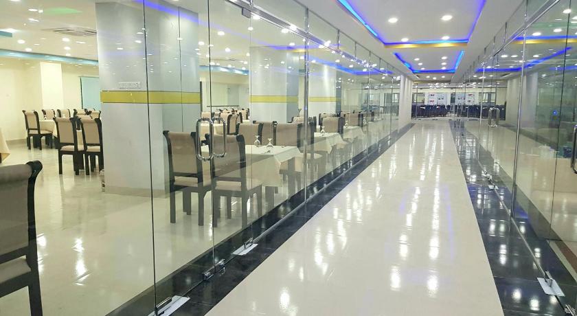 Grand Surma Hotel photo