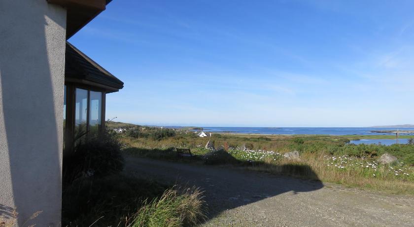 马库姆 House with sea views close to Beach with WiFi and large kitchen and dining 5星级 单人房 景观