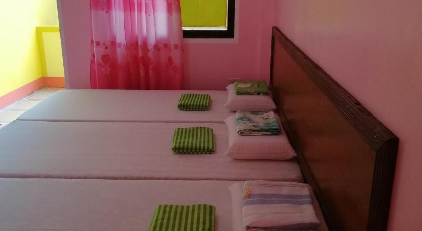 Image of Family Room with Sea View 7