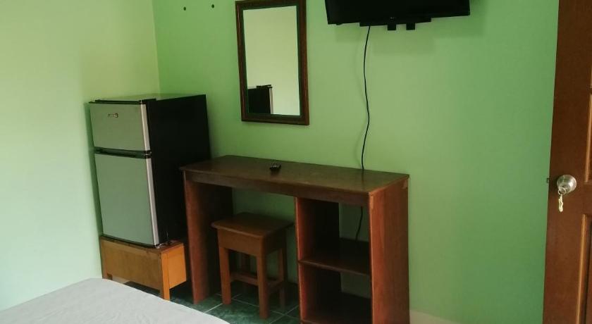 Image of Family Room with Sea View 3