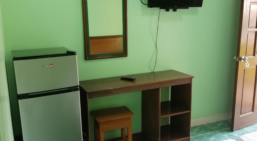 Image of Family Room with Sea View 6