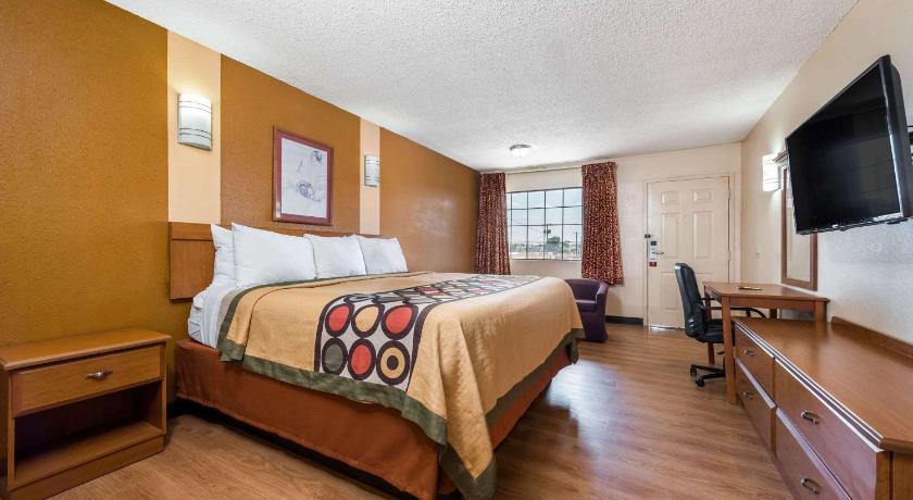 Super 8 By Wyndham Waco/Mall Area Tx